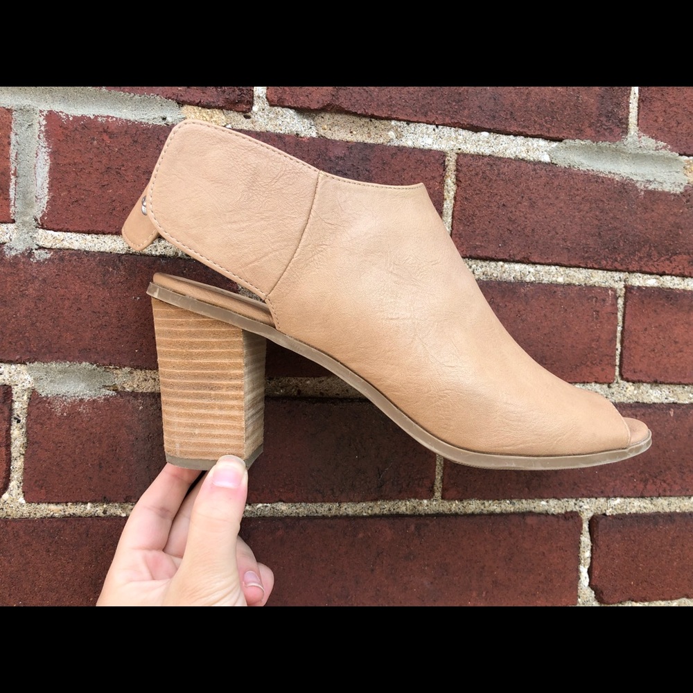 Mossimo Brand Tan Heeled Booties